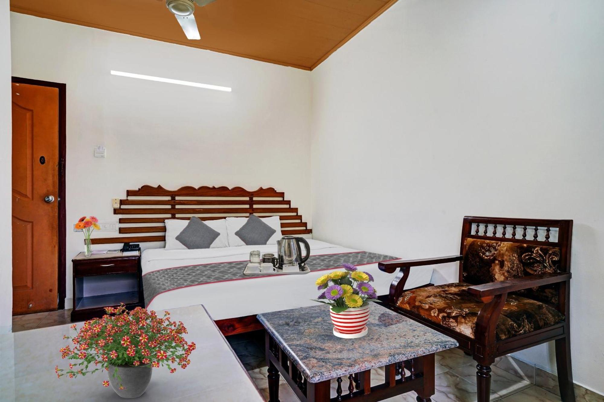 Palette - Pagoda Resorts Alappuzha Exterior foto